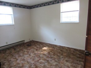 3258 8th St in Huntington, WV - Foto de edificio - Building Photo