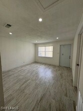 3342 Stella St in Ft. Myers, FL - Building Photo - Building Photo
