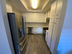 610 Parkview Dr in Lake Elsinore, CA - Building Photo - Building Photo