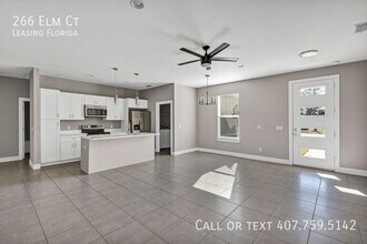 266 Elm Ct in Poinciana, FL - Building Photo - Building Photo
