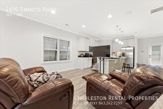 1690 Emmets Rd in Johns Island, SC - Building Photo - Building Photo