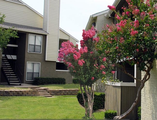 Prescott Place I in Mesquite, TX - Foto de edificio - Building Photo