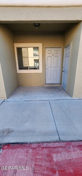 14304 Gil Reyes Dr in El Paso, TX - Building Photo
