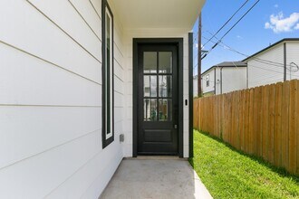 104 E 44th St in Houston, TX - Building Photo - Building Photo