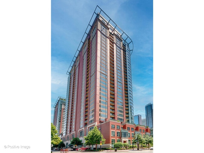 415 E North Water St in Chicago, IL - Building Photo - Building Photo