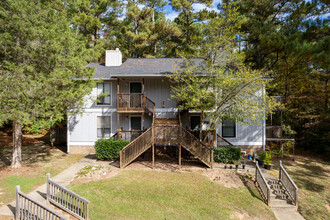 Sweetbriar in Raleigh, NC - Building Photo - Building Photo