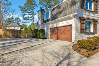 4217 Cove Ct in Marietta, GA - Building Photo - Building Photo