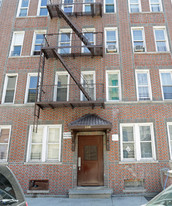 3010 Holland in Bronx, NY - Foto de edificio - Building Photo