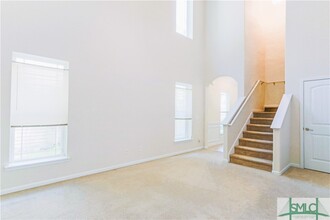 530 Summer Hill Way in Richmond Hill, GA - Foto de edificio - Building Photo