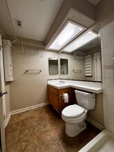3424 Palermo Ct in Simi Valley, CA - Foto de edificio - Building Photo