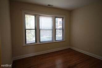 6720 N Lakewood Ave in Chicago, IL - Building Photo - Building Photo