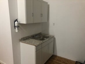 317 Grand St in Newburgh, NY - Building Photo - Building Photo
