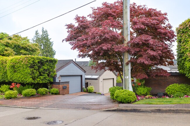 Sasamat Ridge in Vancouver, BC - Building Photo - Building Photo