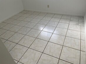 361 NE 30th St in Pompano Beach, FL - Building Photo - Building Photo