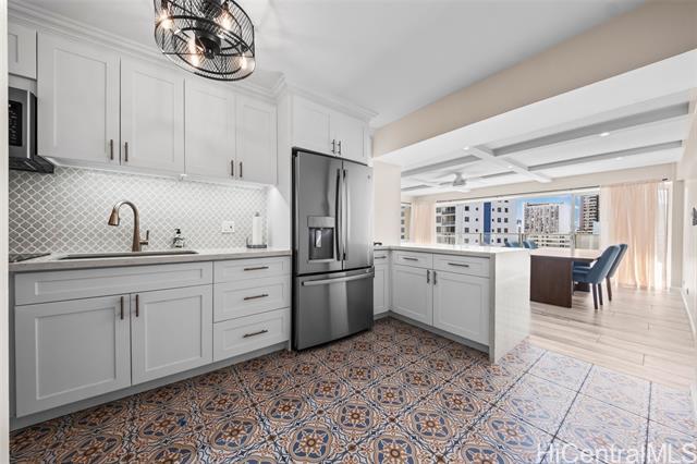 1645 Ala Wai Blvd in Honolulu, HI - Foto de edificio - Building Photo