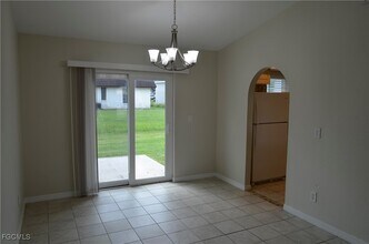 906 SW 47th Terrace in Cape Coral, FL - Building Photo - Building Photo