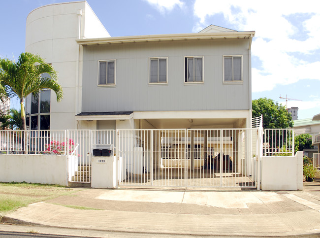 1753 Fern St in Honolulu, HI - Foto de edificio - Building Photo