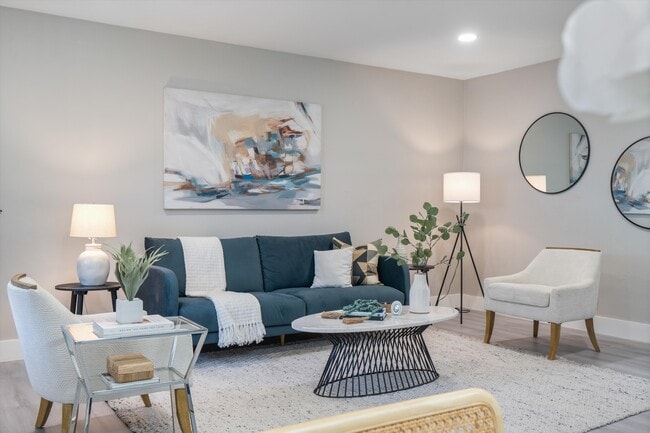 1350-1400 NE 5th Ter in Fort Lauderdale, FL - Building Photo - Building Photo