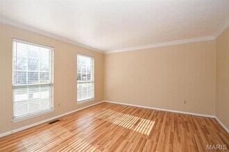 612 Log Hill Ct in Ballwin, MO - Building Photo - Building Photo