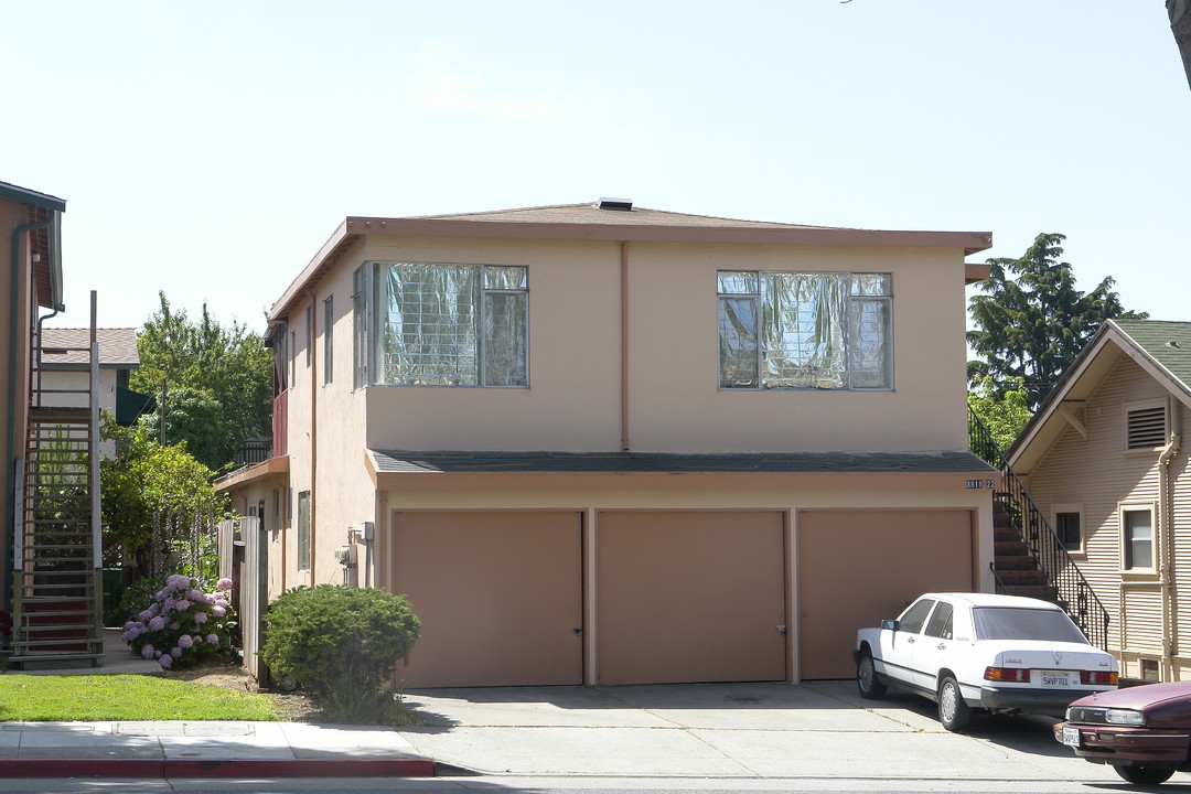 3818-3822 35th Ave in Oakland, CA - Building Photo