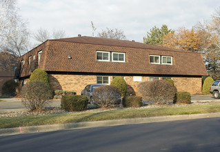 Woodmere Apartments in New Richmond, WI - Building Photo - Building Photo