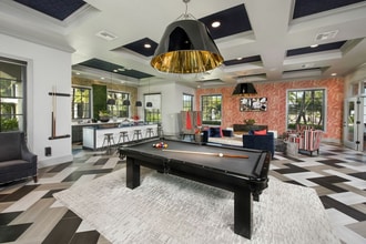VIVA Luxury Apartments in Fort Lauderdale, FL - Foto de edificio - Building Photo