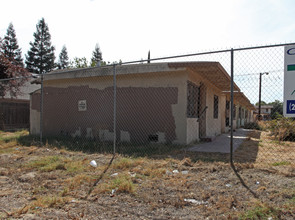 601 20th Century Blvd in Turlock, CA - Foto de edificio - Building Photo