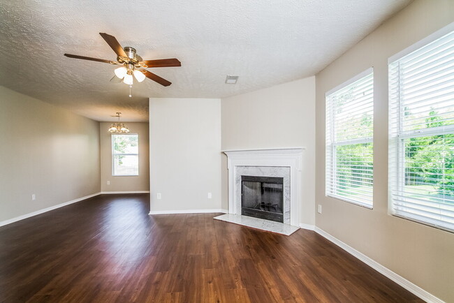2109 Carlton Ln in Spring Hill, TN - Building Photo - Building Photo