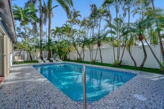 1244 Garfield St in Hollywood, FL - Building Photo - Building Photo