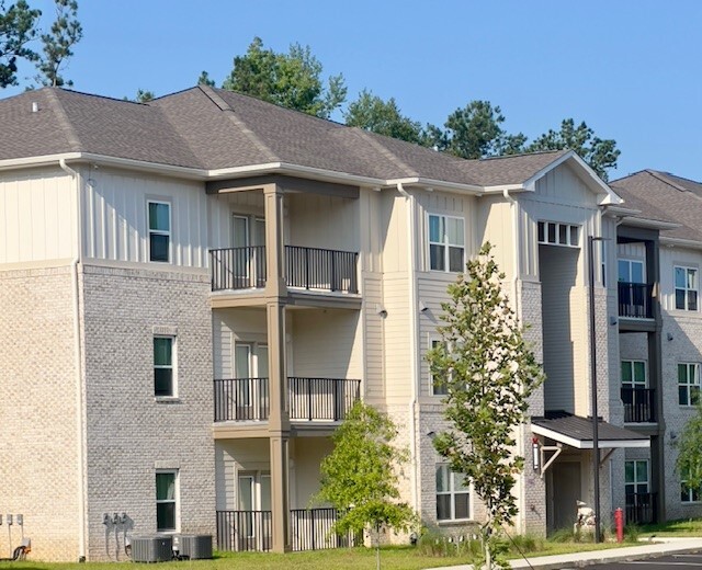 Arbours at Quincy in Quincy, FL - Foto de edificio