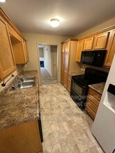 8710 N Cleveland Ave in Kansas City, MO - Building Photo - Building Photo