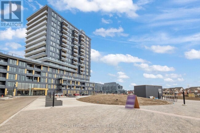 4878 Powers Cmn in Burlington, ON - Building Photo - Building Photo