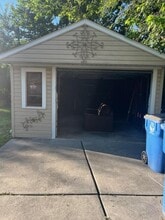 26252 Eton Ave in Dearborn Heights, MI - Building Photo - Building Photo