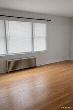 53 Nordstrand Ave in Fairfield, CT - Building Photo - Building Photo