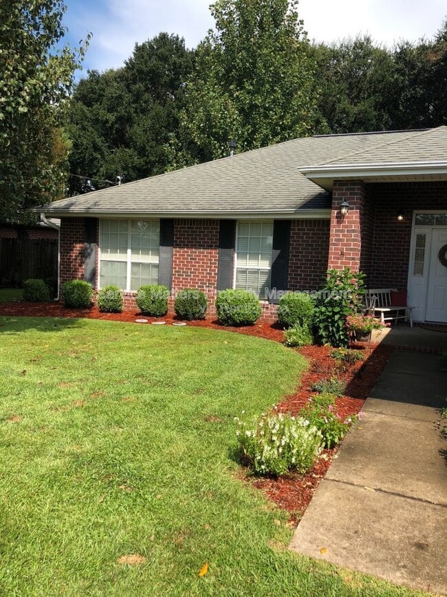 4742 Spencer Oaks Blvd in Milton, FL - Building Photo - Building Photo