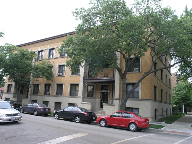 816-822 E 57th St in Chicago, IL - Building Photo - Building Photo