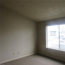 177 Nantucket Pl in Newport News, VA - Building Photo - Building Photo