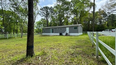 7865 Pinecone Ln in Plantersville, TX - Building Photo - Building Photo