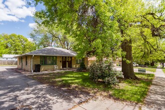 1822 S 48th St in Lincoln, NE - Building Photo - Building Photo