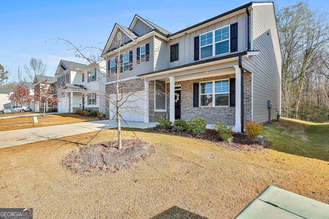 166 Woodbrook Trl in Newnan, GA - Foto de edificio - Building Photo