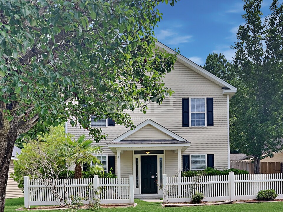 325 Sunburst Way in Summerville, SC - Building Photo