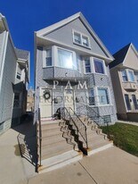 2136 W Michigan St in Milwaukee, WI - Building Photo