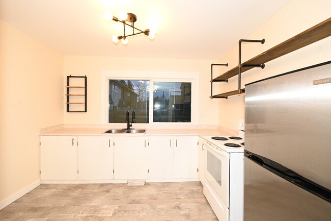 property at 2131-2131 Upland St