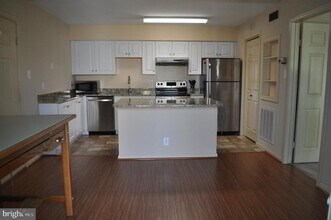 3306 Wyndham Cir in Alexandria, VA - Building Photo - Building Photo