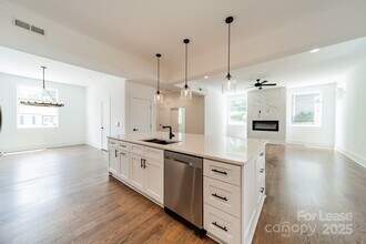 1401 Kennon St in Charlotte, NC - Building Photo - Building Photo