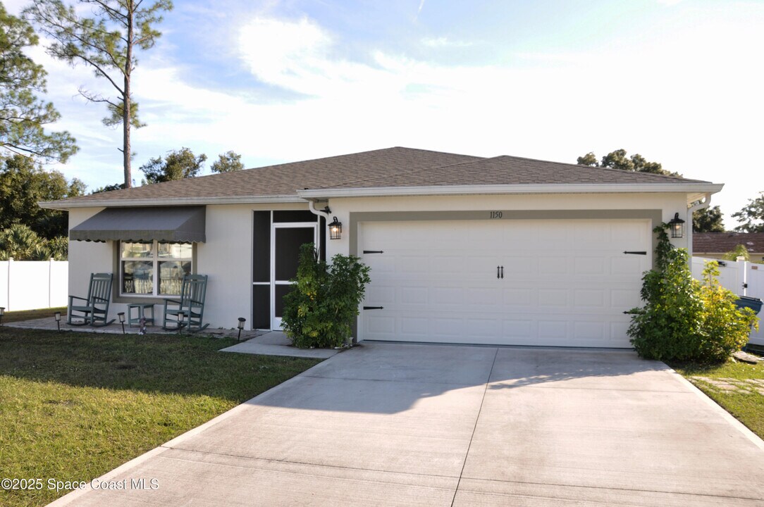 1150 Nordic St NW in Palm Bay, FL - Building Photo