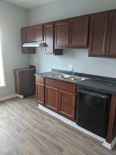 266 E Cass St in Joliet, IL - Building Photo - Building Photo