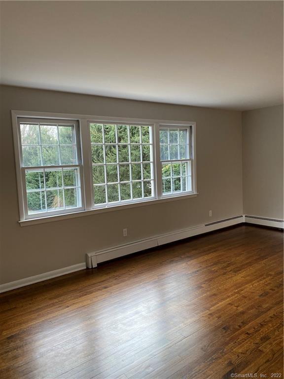137 Millport Ave in New Canaan, CT - Building Photo - Building Photo