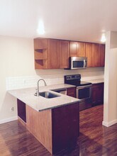 7010 California Ave SW, Unit 3 in Seattle, WA - Building Photo - Building Photo