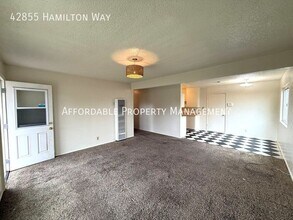 42855 Hamilton Way in Fremont, CA - Building Photo - Building Photo
